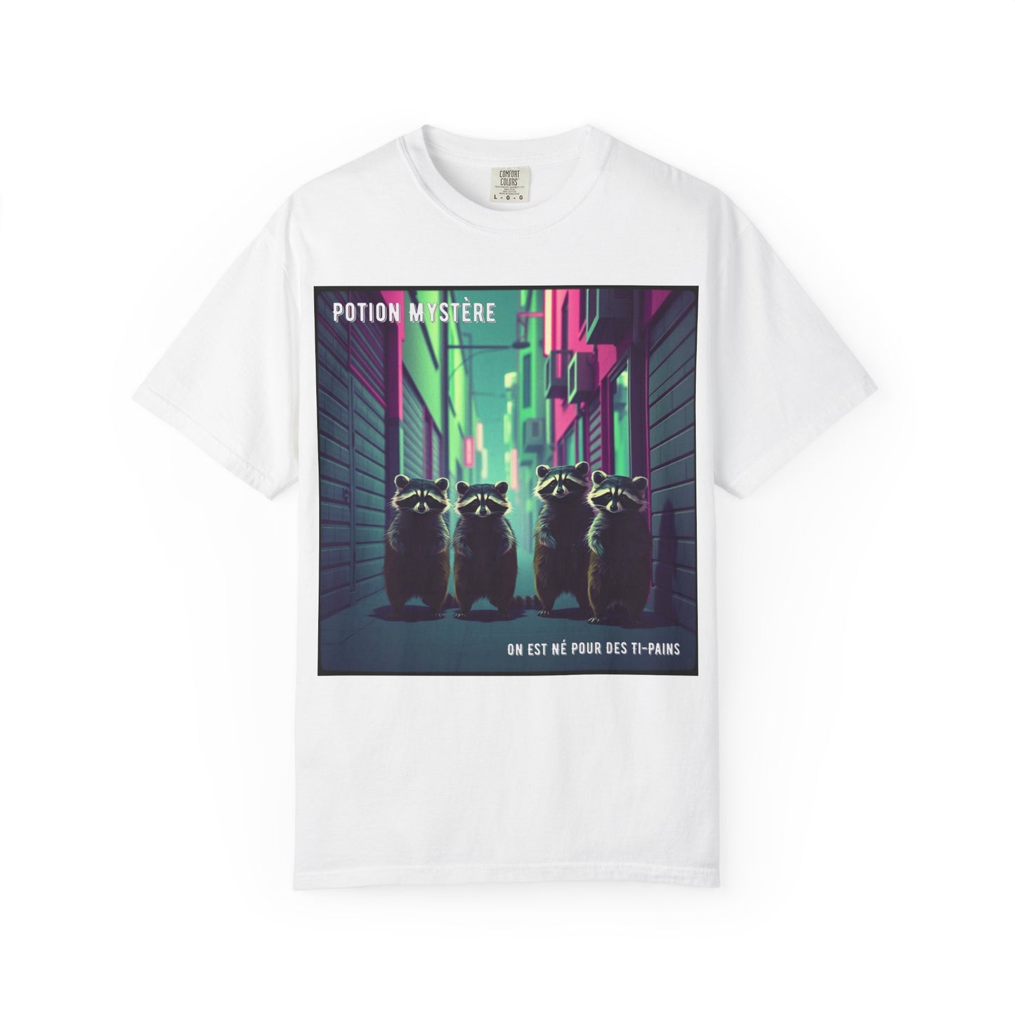 'On Est Né Pour Des Ti Pains' par Potion Mystère, Racoons Graphic Tee for Nature Lovers, Unisex Shirt for Pop Punk Song, Gift for Gamers, Casual Wear, Eco-Friendly Apparel