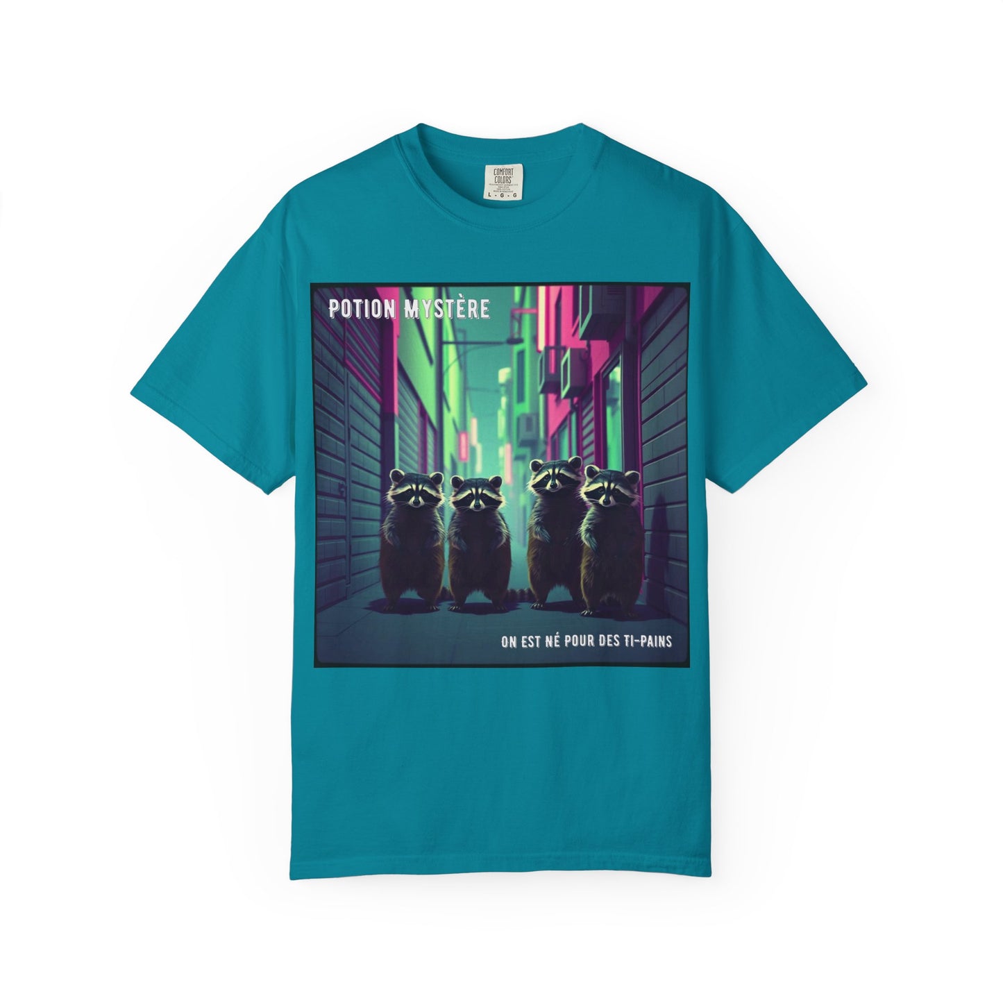 'On Est Né Pour Des Ti Pains' par Potion Mystère, Racoons Graphic Tee for Nature Lovers, Unisex Shirt for Pop Punk Song, Gift for Gamers, Casual Wear, Eco-Friendly Apparel