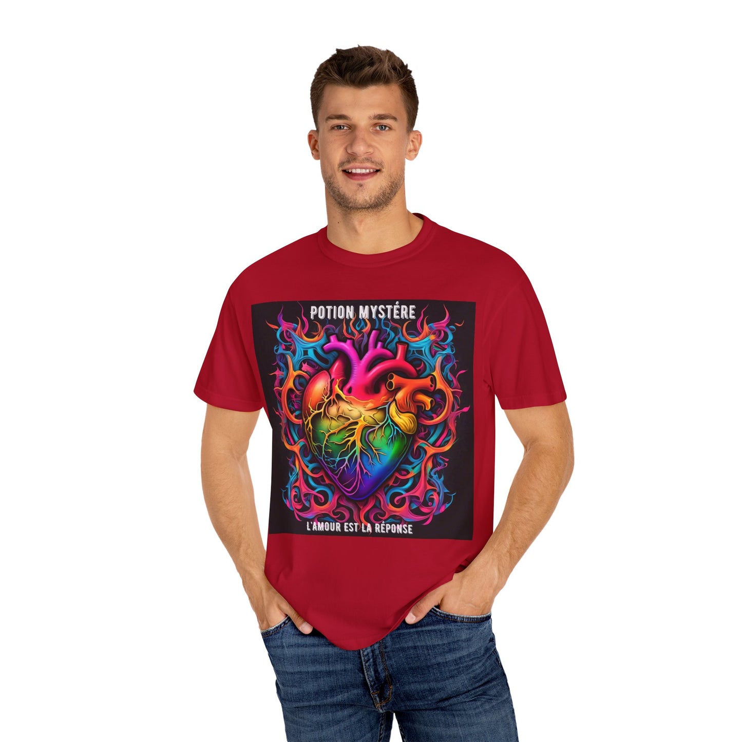 'L'Amour est La Réponse' par Potion Mystére, Mystical Heart Unisex T-Shirt, Colorful Graphic Tee, Boho Style Shirt, Gift for Him/Her, Festival Wear, Potion Mystérie Design