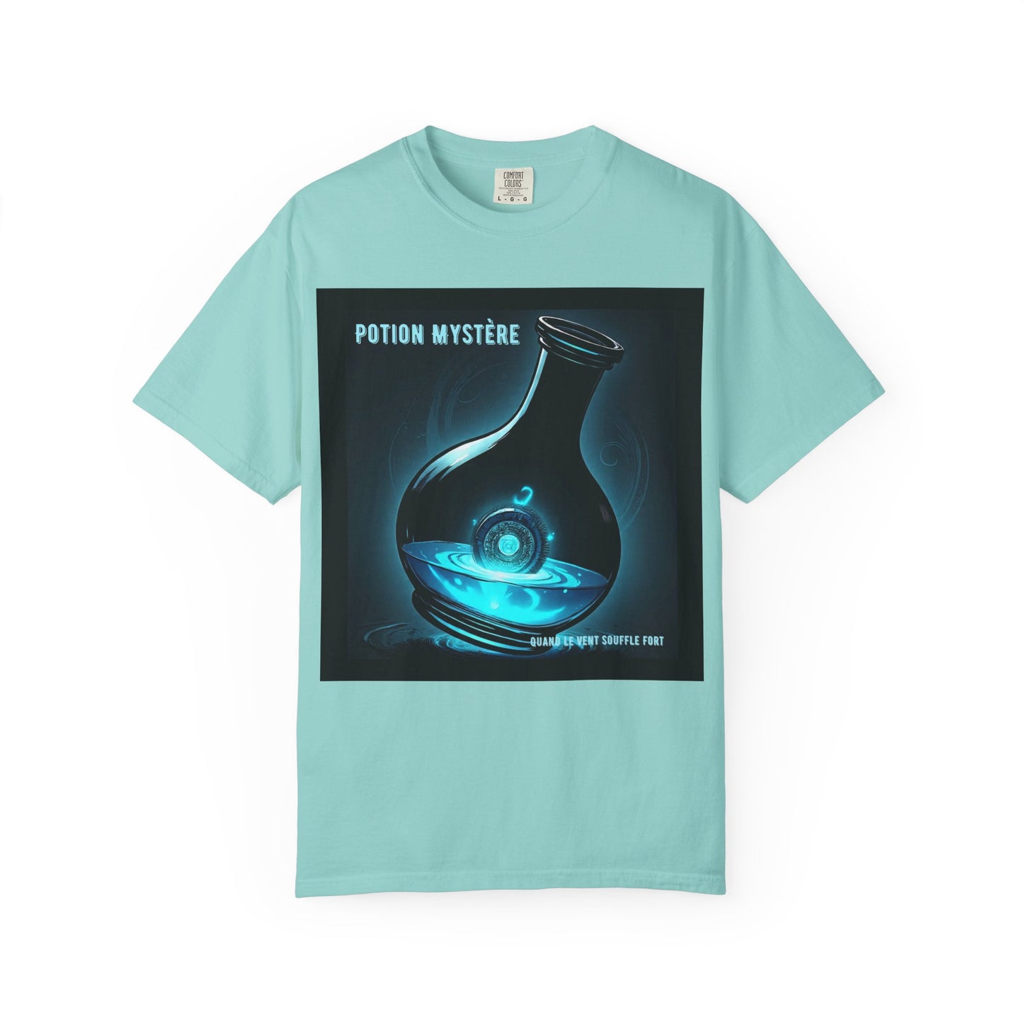 'Quand Le Vent Souffle Fort' par Potion Mystère, Mystery Potion T-Shirt, Unisex Graphic Tee, Magic Lab Shirt, Fantasy Apparel, Gift for Wizards and Witches