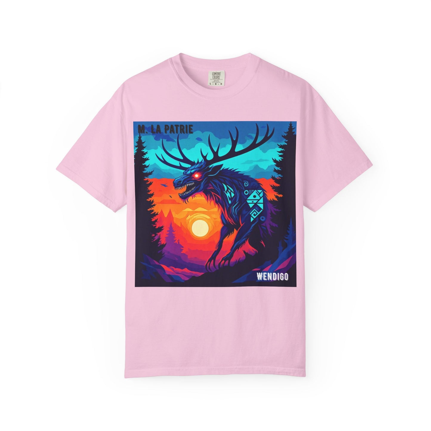 'Wendigo' par M. La Patrie, Vibrant First Nations Style Graphic T-Shirt, Unique Art Tee for Nature Lovers, Gift for Halloween, Cozy Casual Wear, Unisex Shirt