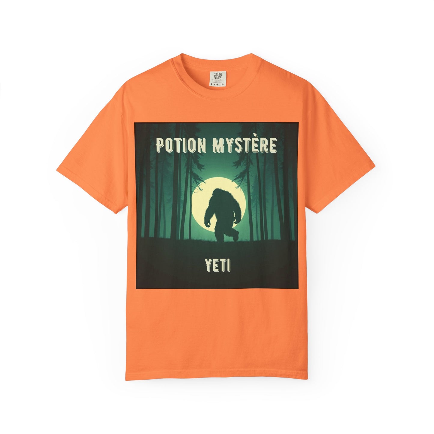 'Yeti' par Potion Mystère, Mysterious Yeti T-Shirt, Unisex Graphic Tee, Adventure Apparel, Gift for Explorers, Nature-Inspired Clothing for Sasquatch Lovers