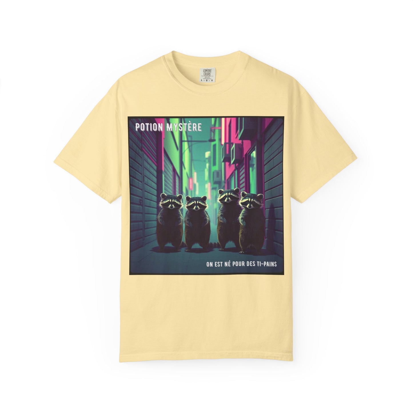 'On Est Né Pour Des Ti Pains' par Potion Mystère, Racoons Graphic Tee for Nature Lovers, Unisex Shirt for Pop Punk Song, Gift for Gamers, Casual Wear, Eco-Friendly Apparel