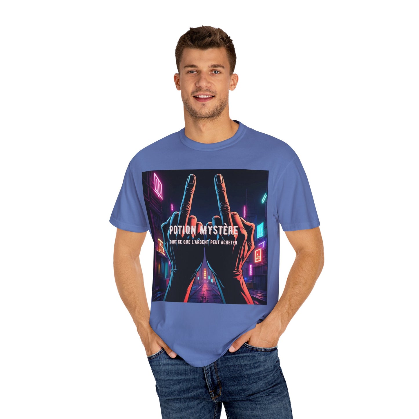 'Tout Ce Que L'Argent Peut Acheter' par Potion Mystère, Two Fingers Up Unisex T-Shirt with Artistic Graphic Design, Casual Wear, Streetwear Style, Gift for Art Lovers, Unique Graphic Tee, [...]