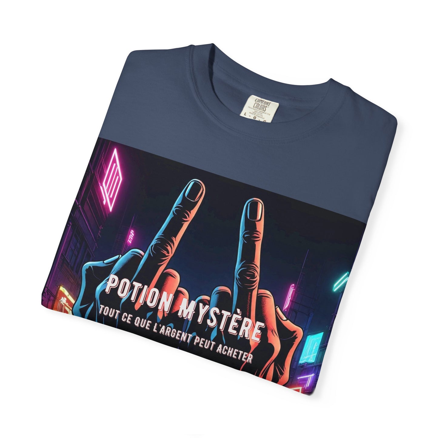 'Tout Ce Que L'Argent Peut Acheter' par Potion Mystère, Two Fingers Up Unisex T-Shirt with Artistic Graphic Design, Casual Wear, Streetwear Style, Gift for Art Lovers, Unique Graphic Tee, [...]