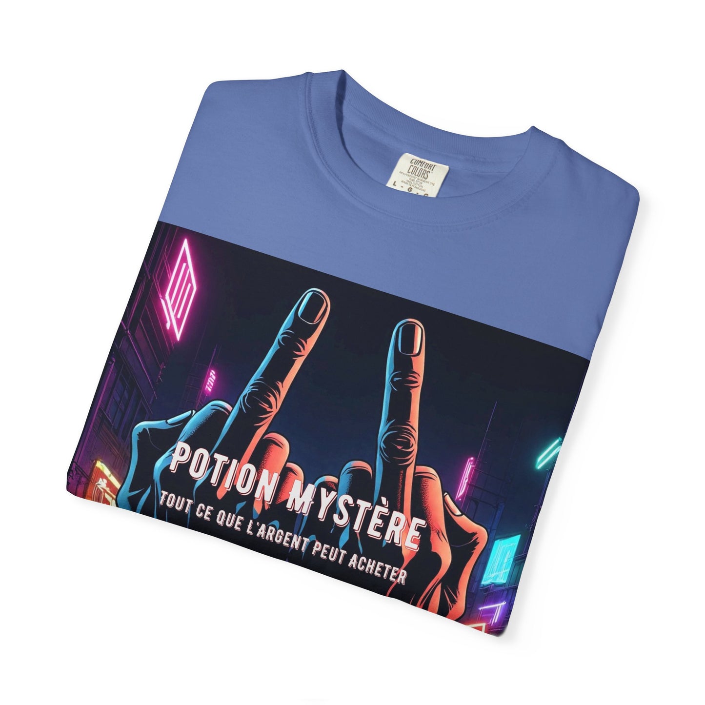 'Tout Ce Que L'Argent Peut Acheter' par Potion Mystère, Two Fingers Up Unisex T-Shirt with Artistic Graphic Design, Casual Wear, Streetwear Style, Gift for Art Lovers, Unique Graphic Tee, [...]