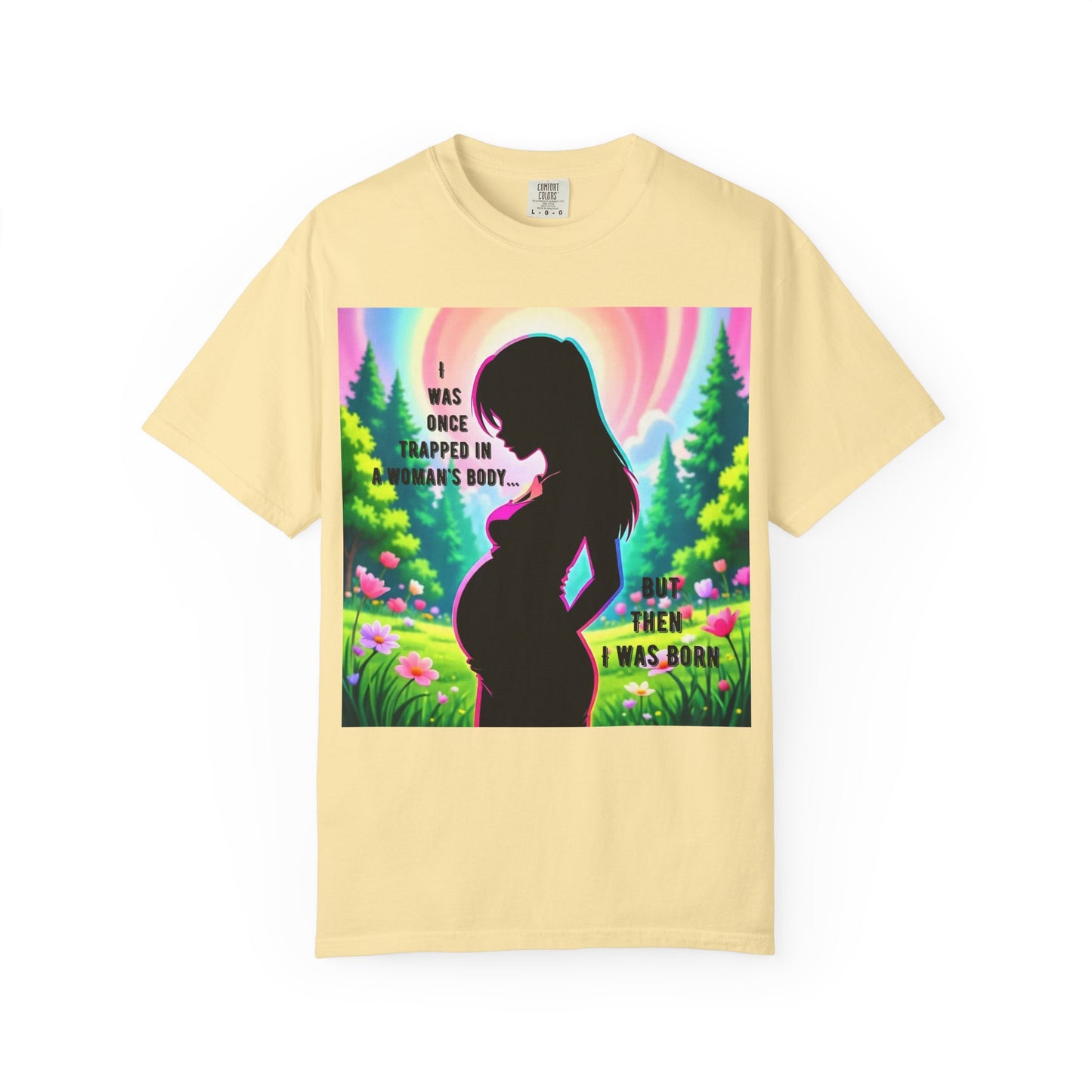 Maternity T-Shirt: I Was Once Trapped in Mom's Body, Pregnancy Gift, Baby Shower Shirt, Unisex Tee for Moms, Expecting Mothers