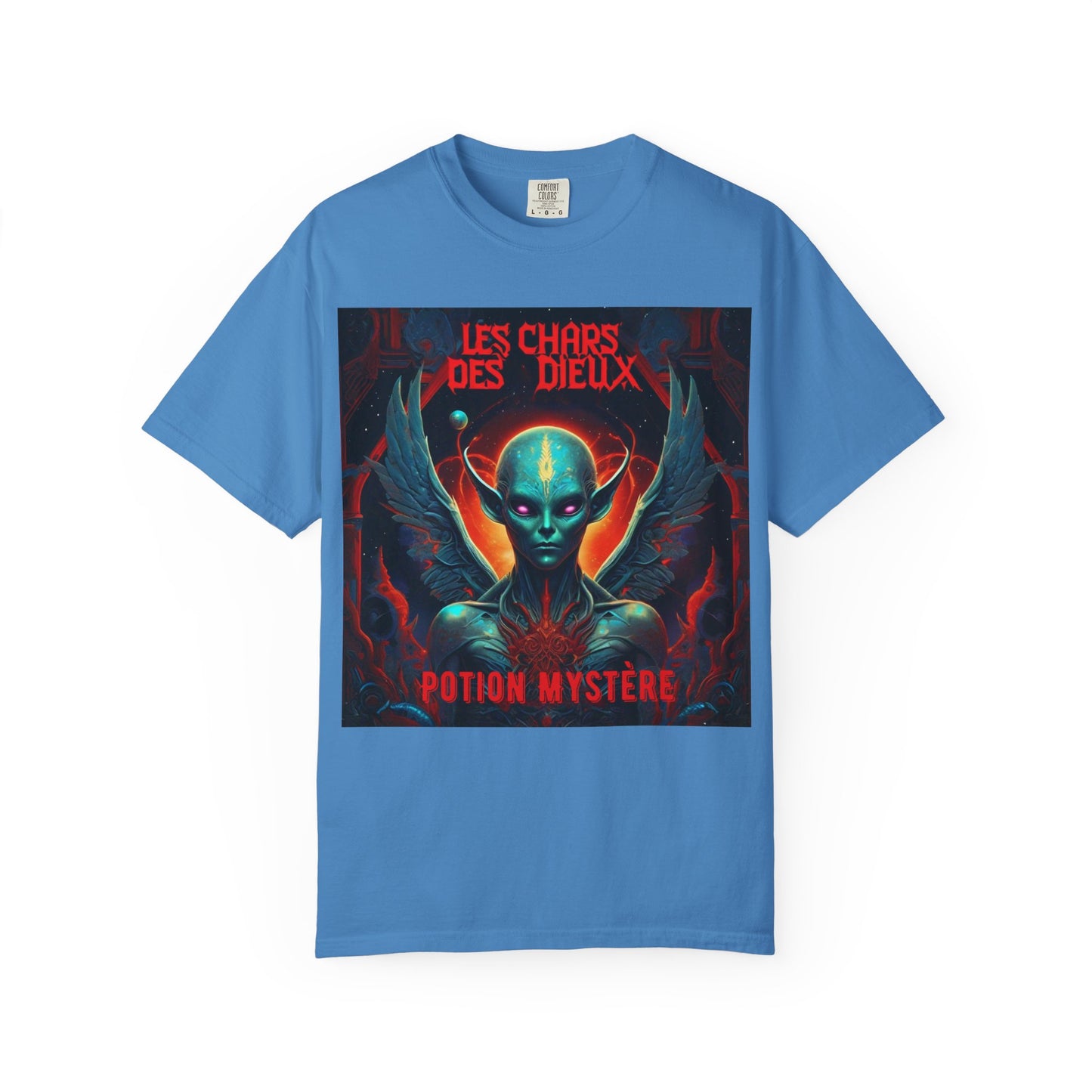 'Les Chars des Dieux' par Potion Mystère, Mystical Alien Graphic T-Shirt | Unisex Tee for Sci-Fi Lovers, Unique Gift for Halloween, Cosmic Vibes, Statement Shirt, Trendy Fashion