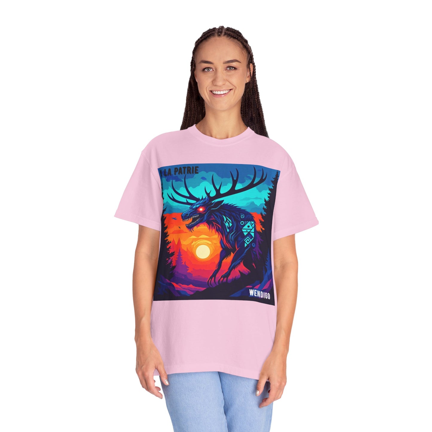'Wendigo' par M. La Patrie, Vibrant First Nations Style Graphic T-Shirt, Unique Art Tee for Nature Lovers, Gift for Halloween, Cozy Casual Wear, Unisex Shirt