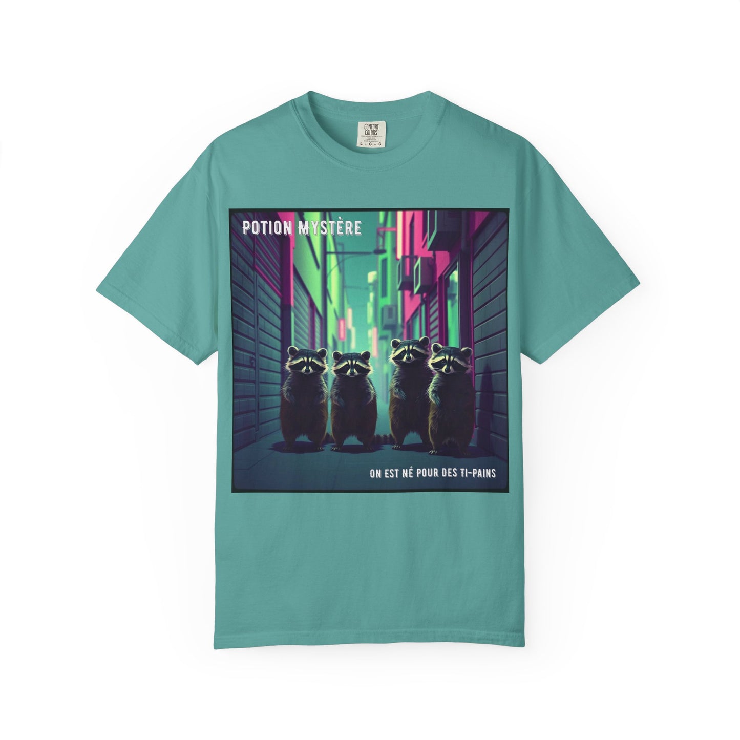 'On Est Né Pour Des Ti Pains' par Potion Mystère, Racoons Graphic Tee for Nature Lovers, Unisex Shirt for Pop Punk Song, Gift for Gamers, Casual Wear, Eco-Friendly Apparel
