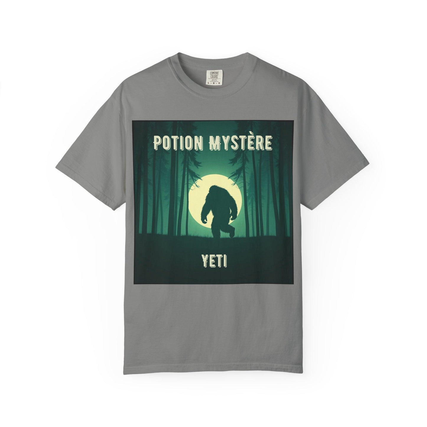 'Yeti' par Potion Mystère, Mysterious Yeti T-Shirt, Unisex Graphic Tee, Adventure Apparel, Gift for Explorers, Nature-Inspired Clothing for Sasquatch Lovers