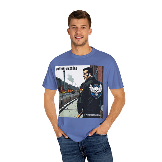 'Et Pathétie et Pathétique' par Potion Mystère, Vintage Graphic T-Shirt - Casual Wear, Birthday Gift, Festival Outfits, Unisex Style, Statement Tee, Unique Design