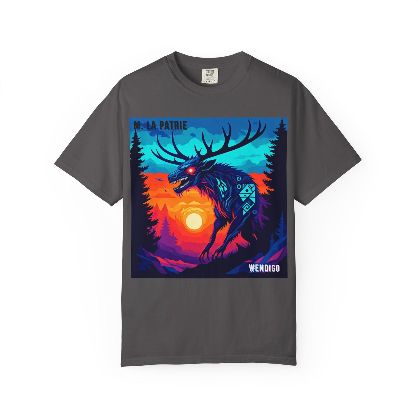 'Wendigo' par M. La Patrie, Vibrant First Nations Style Graphic T-Shirt, Unique Art Tee for Nature Lovers, Gift for Halloween, Cozy Casual Wear, Unisex Shirt