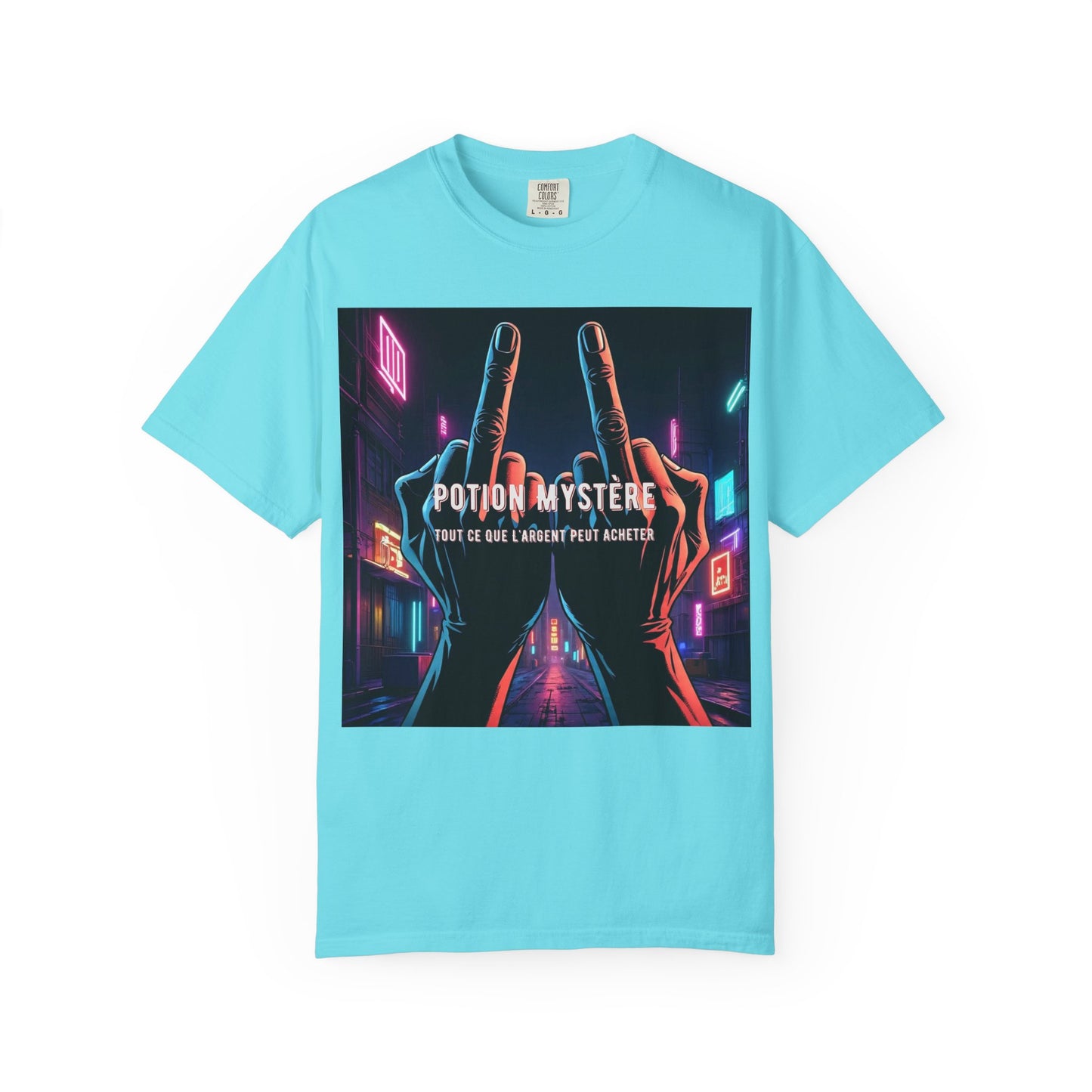 'Tout Ce Que L'Argent Peut Acheter' par Potion Mystère, Two Fingers Up Unisex T-Shirt with Artistic Graphic Design, Casual Wear, Streetwear Style, Gift for Art Lovers, Unique Graphic Tee, [...]