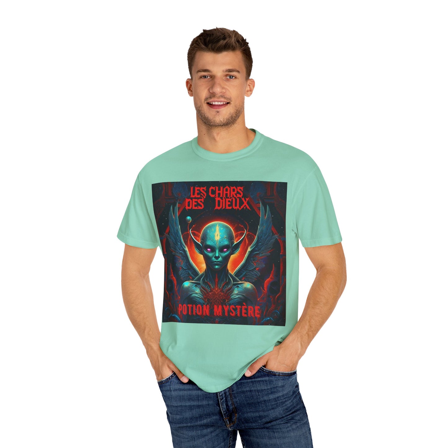 'Les Chars des Dieux' par Potion Mystère, Mystical Alien Graphic T-Shirt | Unisex Tee for Sci-Fi Lovers, Unique Gift for Halloween, Cosmic Vibes, Statement Shirt, Trendy Fashion