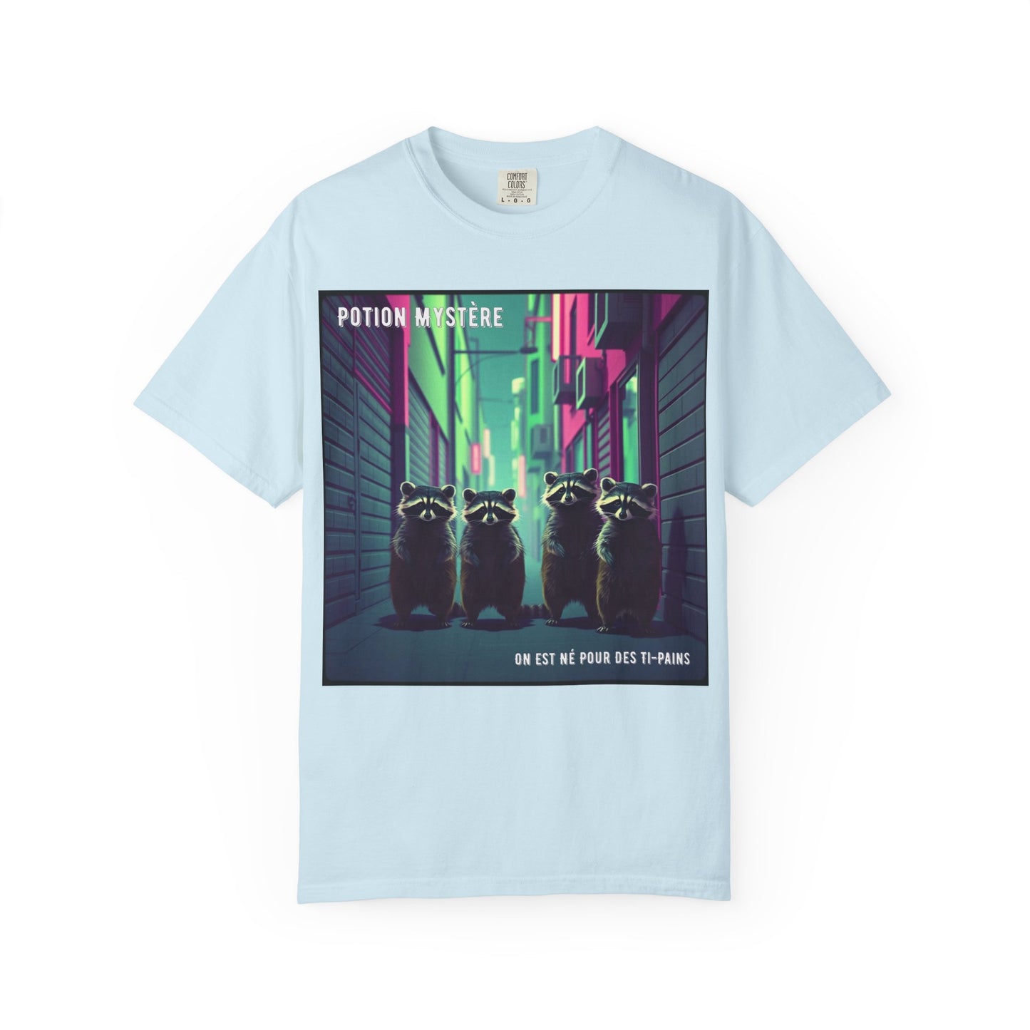 'On Est Né Pour Des Ti Pains' par Potion Mystère, Racoons Graphic Tee for Nature Lovers, Unisex Shirt for Pop Punk Song, Gift for Gamers, Casual Wear, Eco-Friendly Apparel